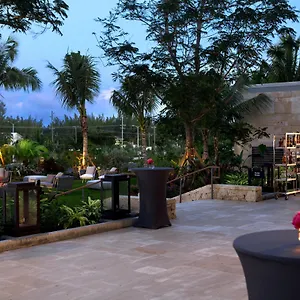 Resort Kimpton Seafire + By Ihg *****